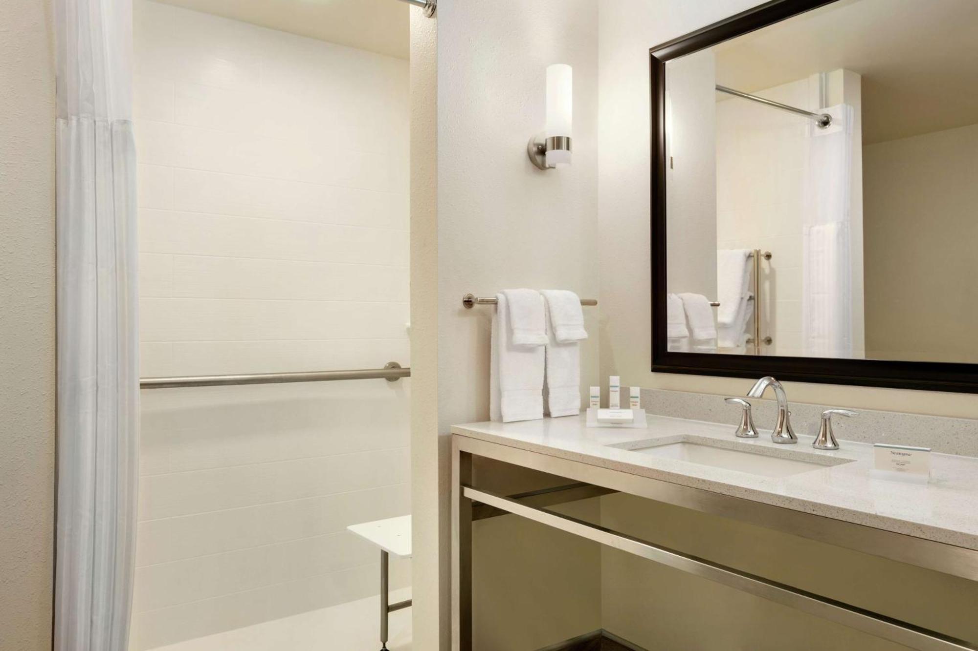 Hilton Garden Inn Statesville Esterno foto